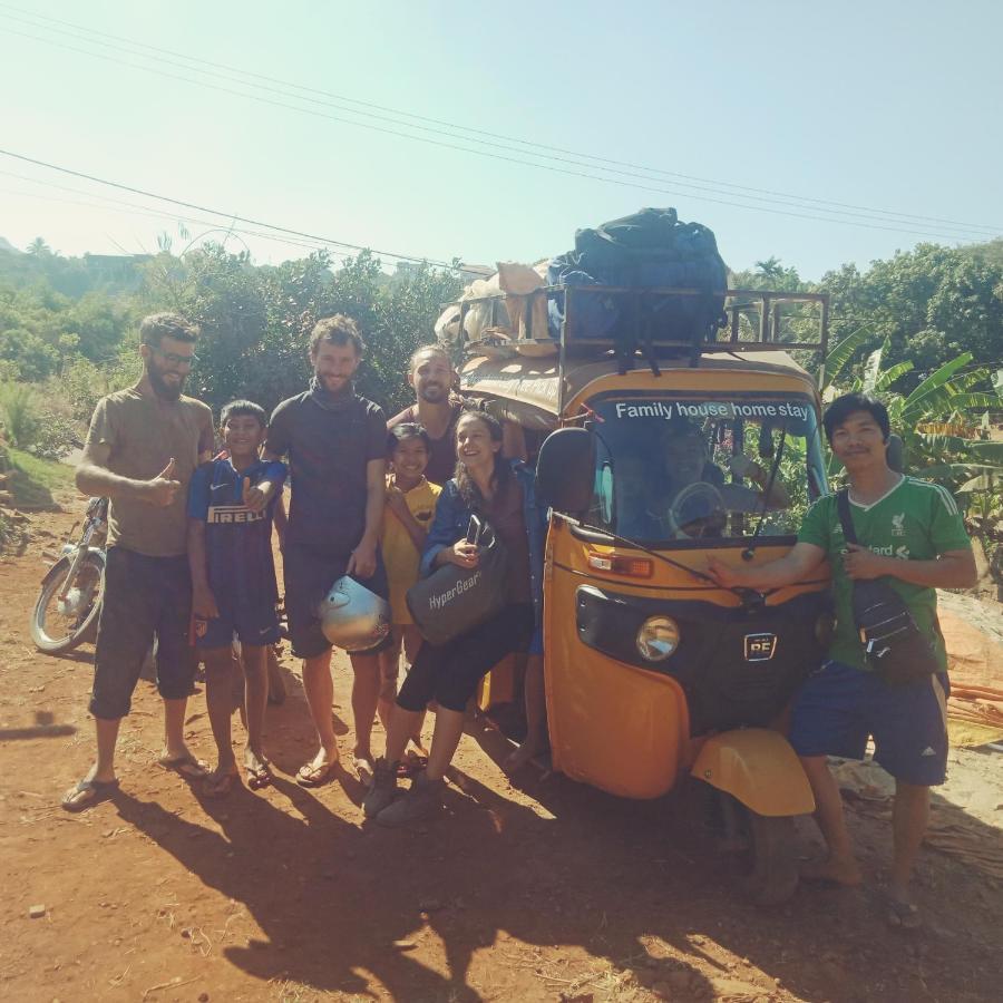 Happy Bungalow & Trekking バンラング エクステリア 写真